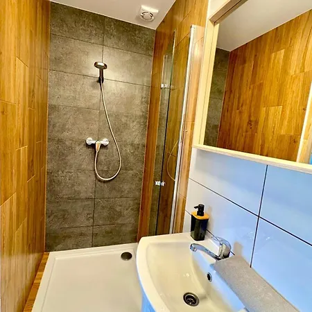 بيت للعطل Zaroowka Slow House